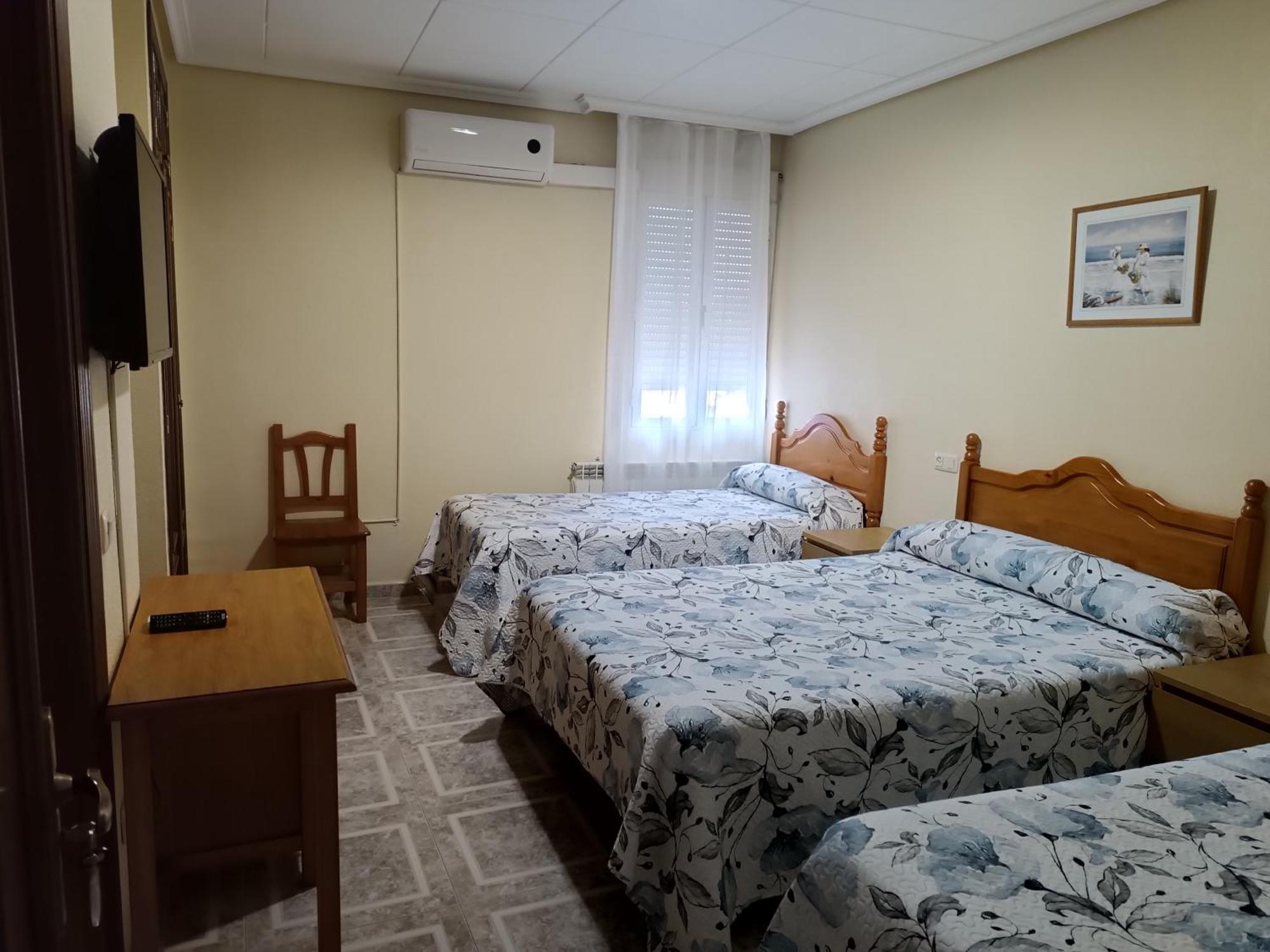 Hostal Avila Ocaña Rom bilde